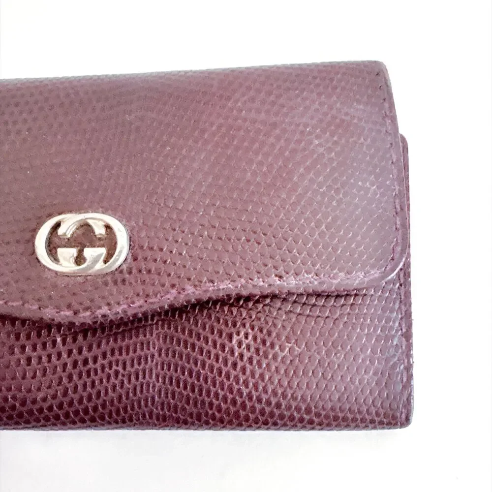 VINTAGE GUCCI BURGUNDY LIZARD EMBOSSED LEATHER KEY CASE